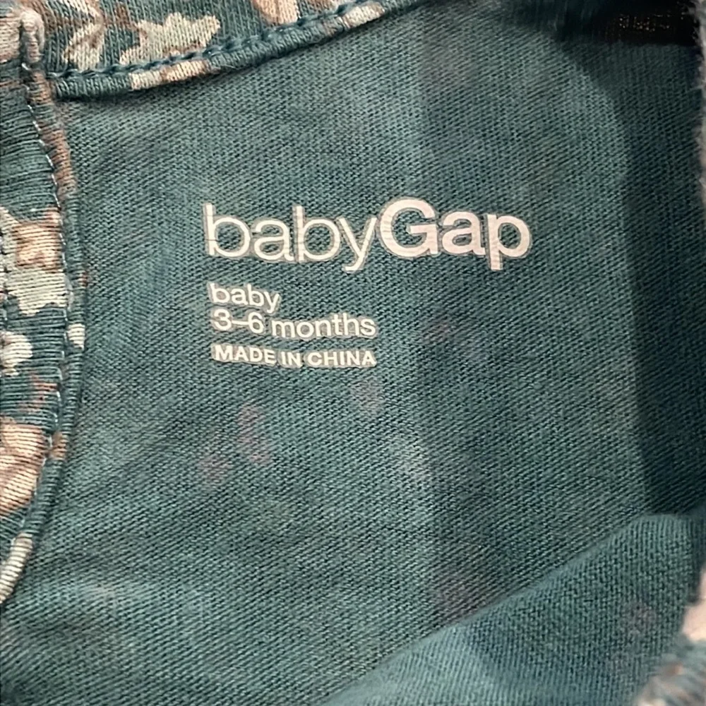 Baby Gap Girls Flowered Top Tunic - Size 3-6 months - 100% Cotton Baby Clothes